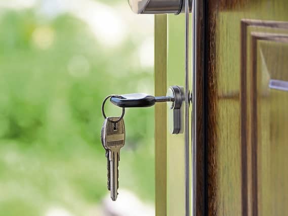 Gardai are urging homeowners not to leave car keys or other valuables on tables inside their front doors