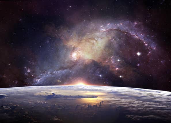 The audience will have a chance to meet with student physicists and ask questions on everything from dark matter and dark energy to the search for life on other planets. Pic: Luminas_Art, Pixabay.
