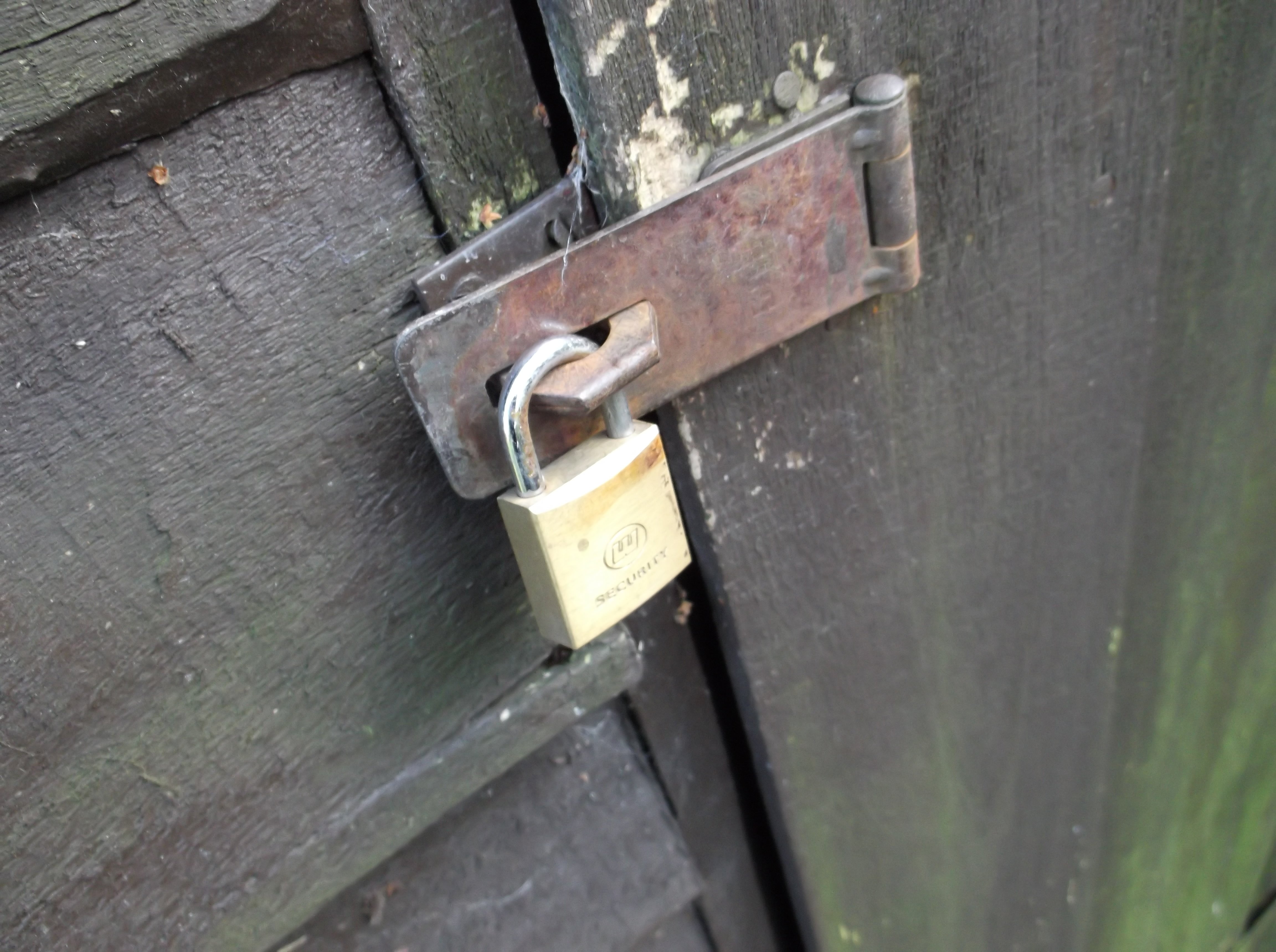 Kildare Gardai warning to lock up sheds to deter thieves