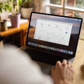 Workers put remote working ahead of cash bonuses - job perk study