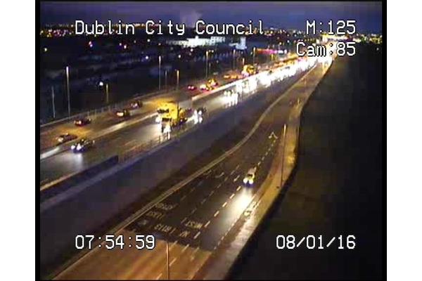 Traffic: Breakdown on outbound lane at Newlands Flyover