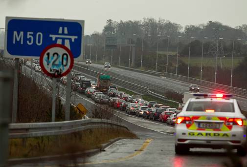 Collision moved to hard shoulder on M50