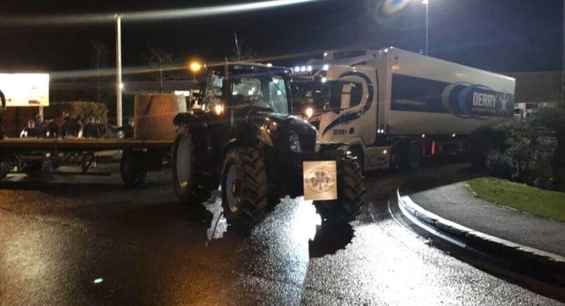 Angry Farmers Block Aldi Distribution Centre In Naas Kildare Now