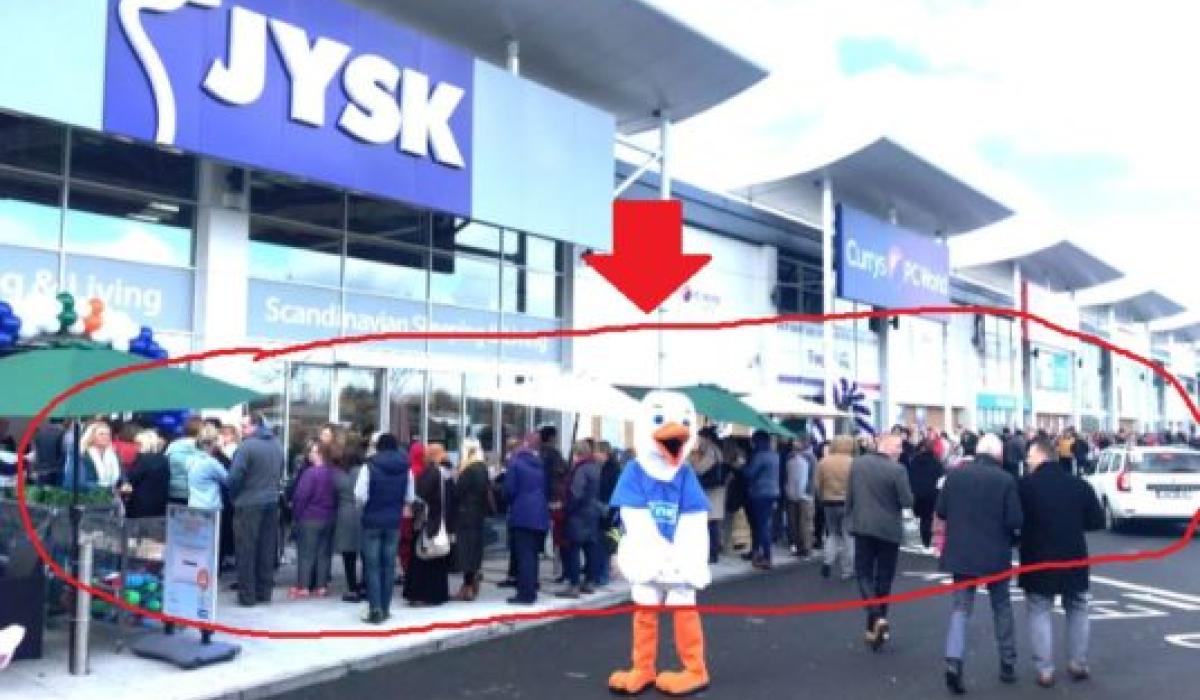 LATEST They're still queuing outside JYSK store in Naas! Photo 1 of