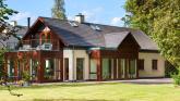 PICTURES: This luxury Kildare mansion beside a golf course hits the market for €1.45M!