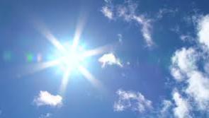 Here comes the summer... for a while! Sunshine and warmer temperatures to hold for the weekend according to Met Eireann 
