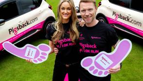 Run, walk or jog in support of women with breast cancer 