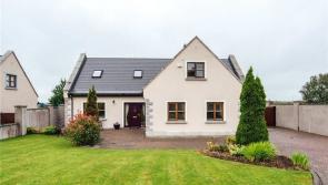 Beautiful bungalow close to Kilmeague includes sunroom for asking price of €420K