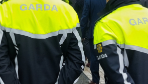 Kildare Gardaí search for women in 'long black dresses and headscarves' after shop theft