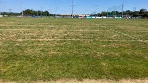 'I've never seen a sliothar bounce like that' - players react to scorched pitch for Kildare SHC