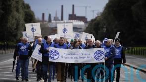 Garda sergeants and inspectors to stage further protest against roster issues