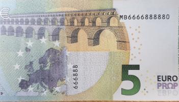 Ex-girlfriend's claim that she's owed &euro;20,000 'is a lie', man tells Kildare court