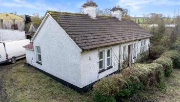 LATEST: 3-bed house on two acres in South Kildare goes under hammer 