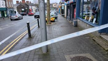 BREAKING: Section of street closed off in this Kildare town centre following alleged incident