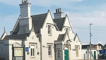 No funding available for new lights at this Kildare train station