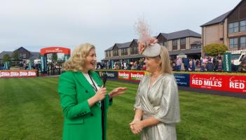 WATCH: Punchestown Best Dressed MC sums up a stylish week at the races 