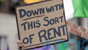 Government&rsquo;s tenancy reforms will &lsquo;throw renters to the wolves&rsquo;, say opposition