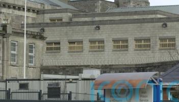 Prisoners surrendered hundreds of opioid tablets after fatal overdose