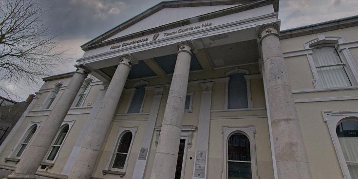 Girl (15) produced a knife and stabbed her aunt twice