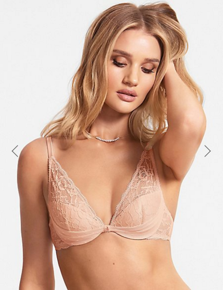 PHOTO GALLERY: Fashion Fix with new Valentine's lingerie range at M&S