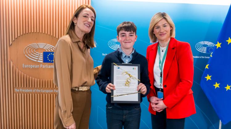 Young Kildare student meets European Parliament president after winning Brussells trip