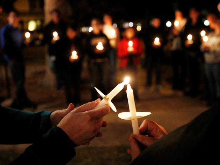 Candlelight vigil in Newbridge today for suicide victims Kildare Now