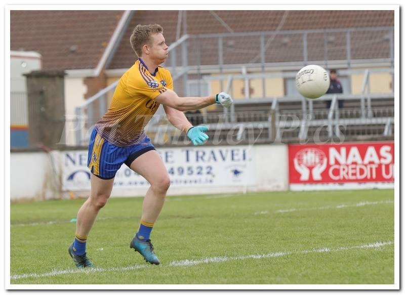 Clinical Carbury strike late to seal last four spot in the Senior Football League