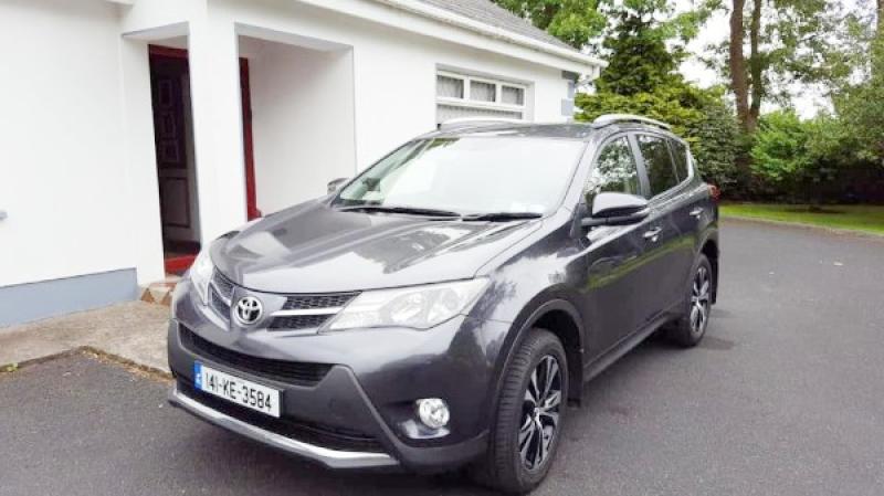 Car stolen from driveway of home in Carbury