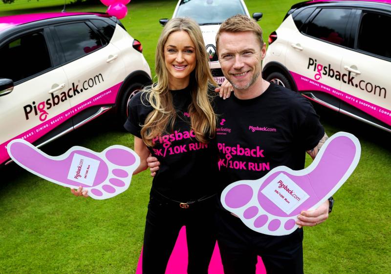 Run, walk or jog in support of women with breast cancer 