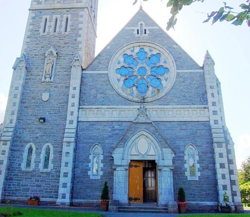 Fourth generation stonemason hired to work on Kildare's Carmelite Church 