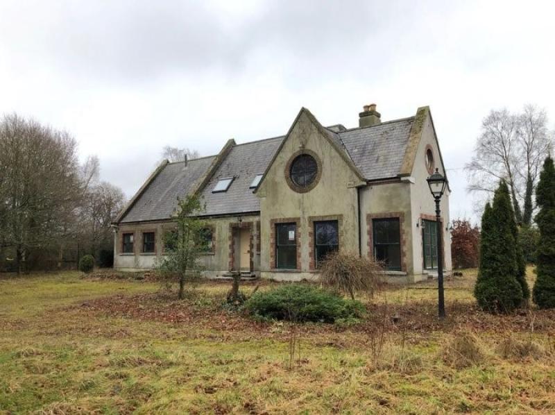 Fixer-upper property in Kilcullen with granny flat up for auction for &euro;220,000