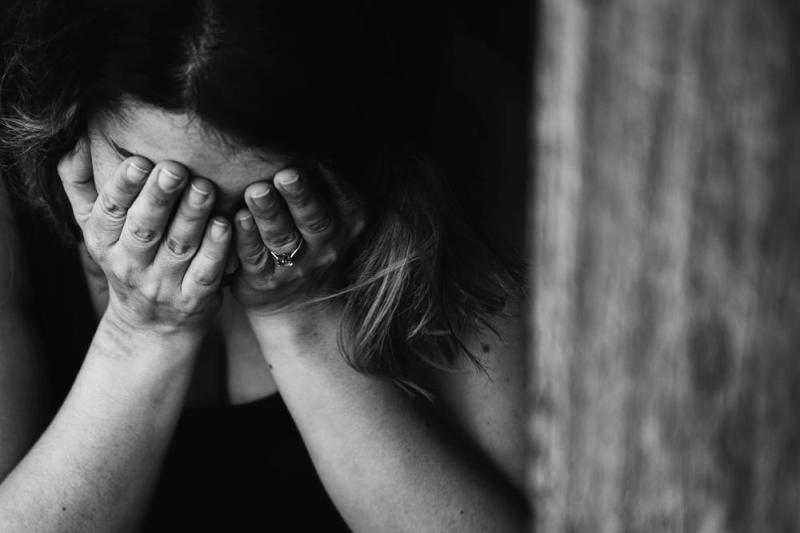 Justice Minister relaunches domestic abuse campaign to help victims during Christmas