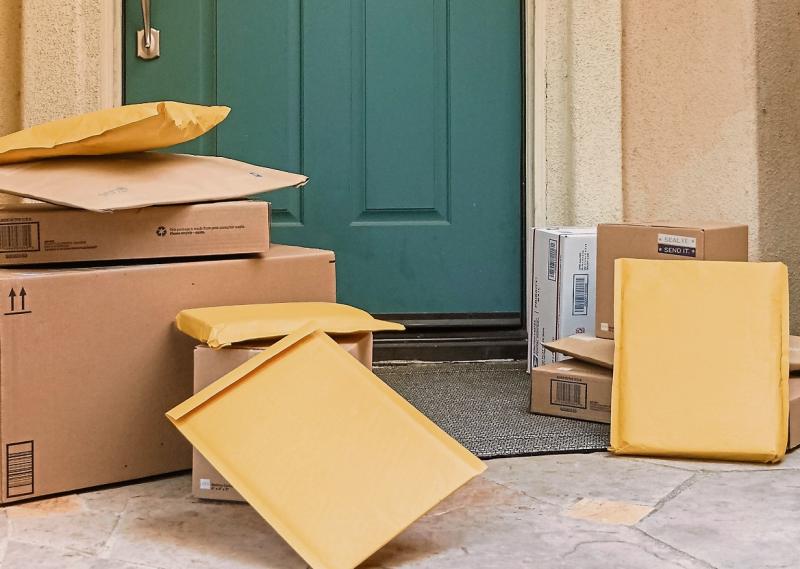 Parcels could be delayed as Irish courier service goes into liquidation 