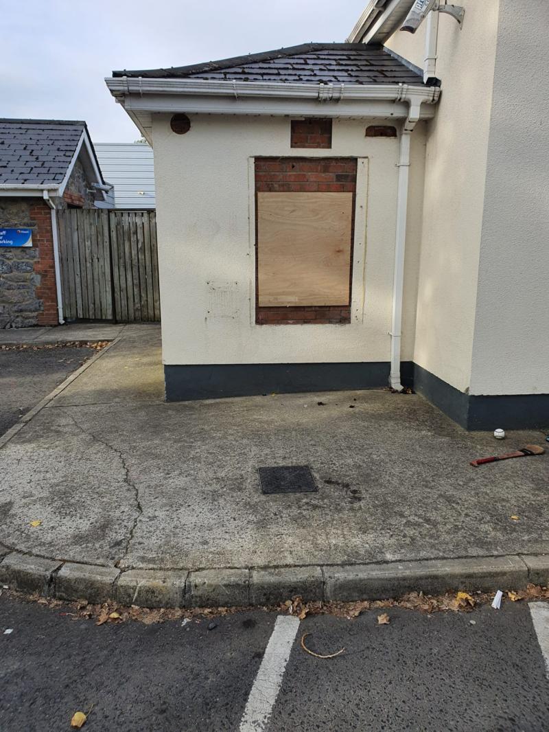 Attempted robbery at Naas ATM machine being investigated by gardaí