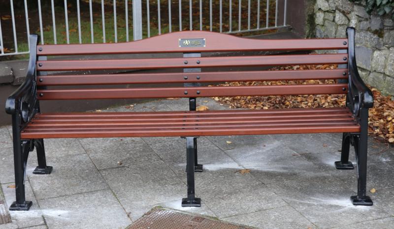 New public seating sites in Newbridge town unveiled by Tidy Towns group