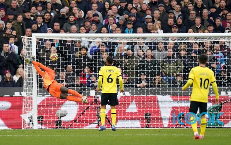 All of today's English Premier League results as Chelsea are beaten 