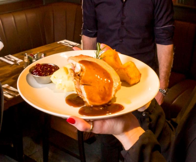 Kildare pub wins top award for "best roast dinner" 