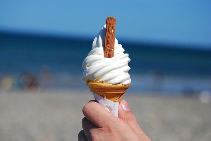 ice cream sun