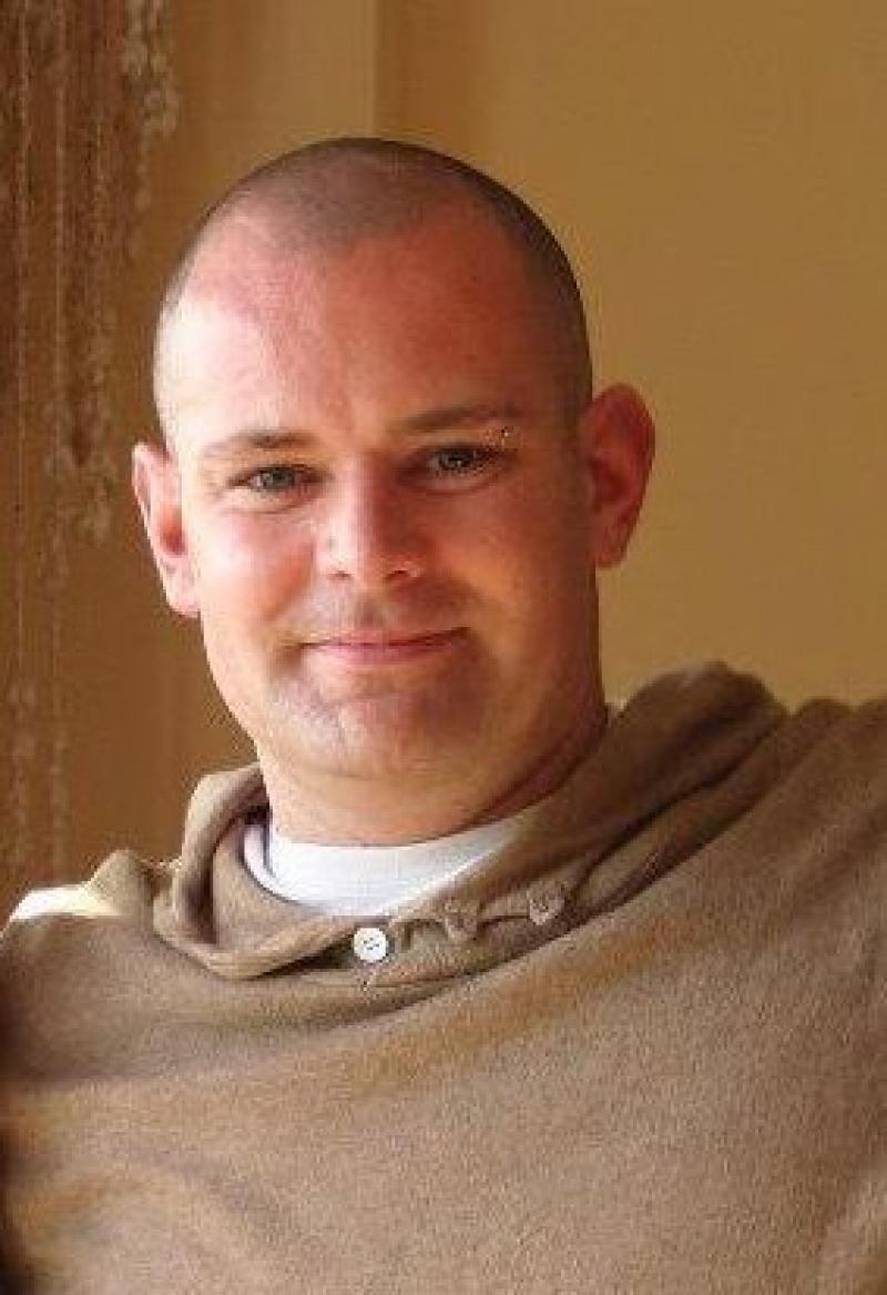 1069396_594143490616303_1272721598_n