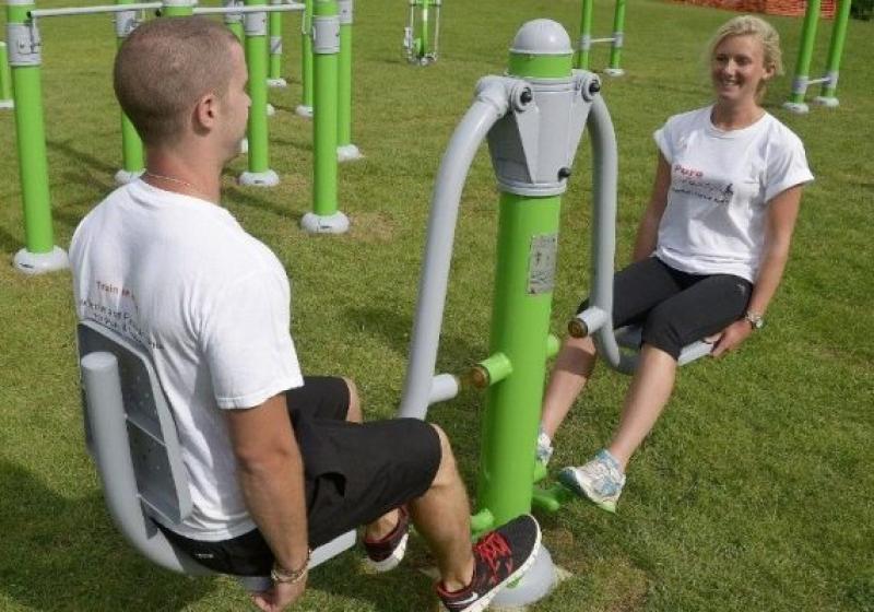 outdoor exercise equipment