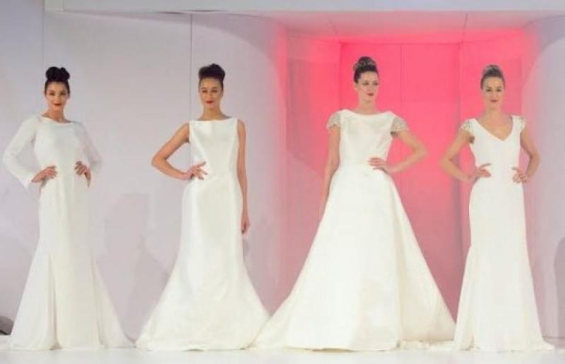 WEDDING SHOW DRESSES