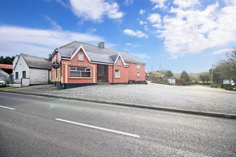 Historic Offaly pub sells for well above asking price after bidding battle