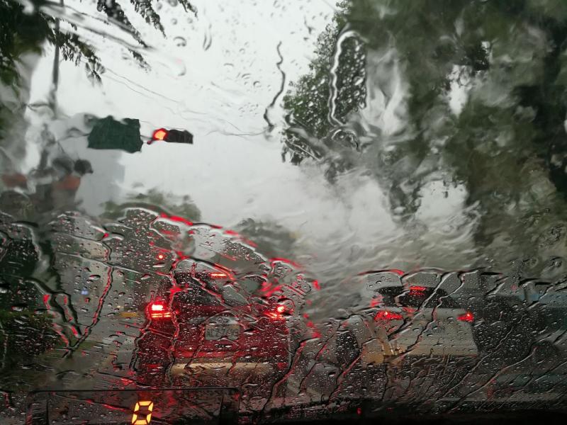 Met Éireann releases Status Yellow rain warning for several counties 