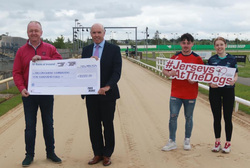 Greyhound Racing Ireland raise €10,000 for Dillon Quirke Foundation