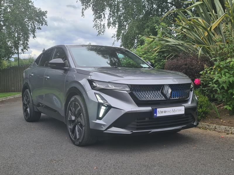 The new Renault Rafale Coupé-SUV 