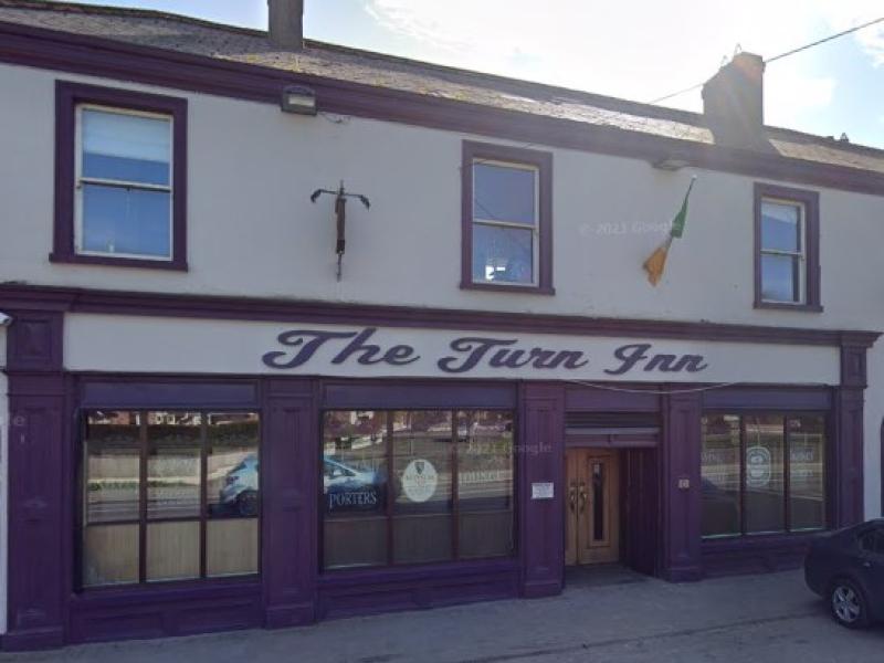 Gardaí seeking information after man punched defibrillator after being refused service at Kildare pub
