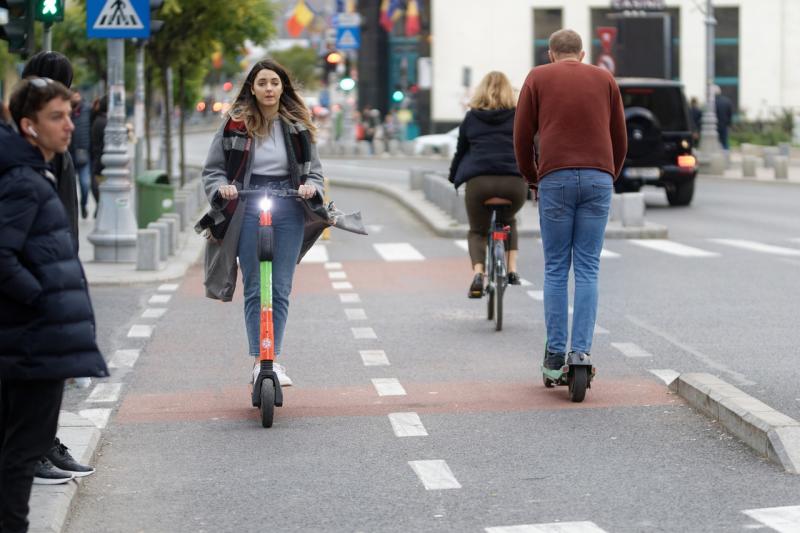 E-scooters banned from public transport as of today