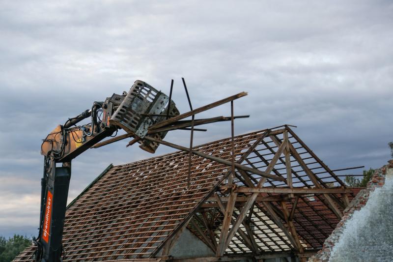 Demolition of fire-damaged house in Newbridge, County Kildare proposed