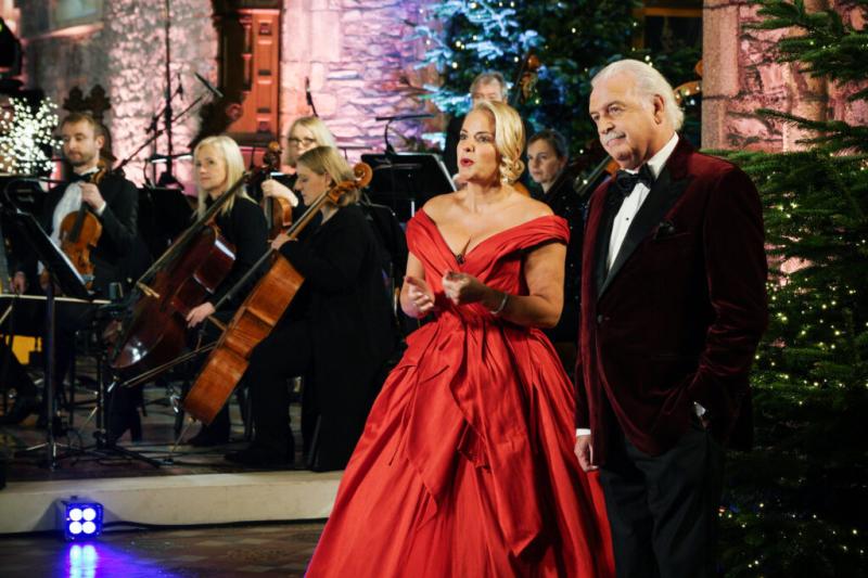  RTÉ’s annual Christmas show is presented by Marty Whelan and Kildare native Celine Byrne
