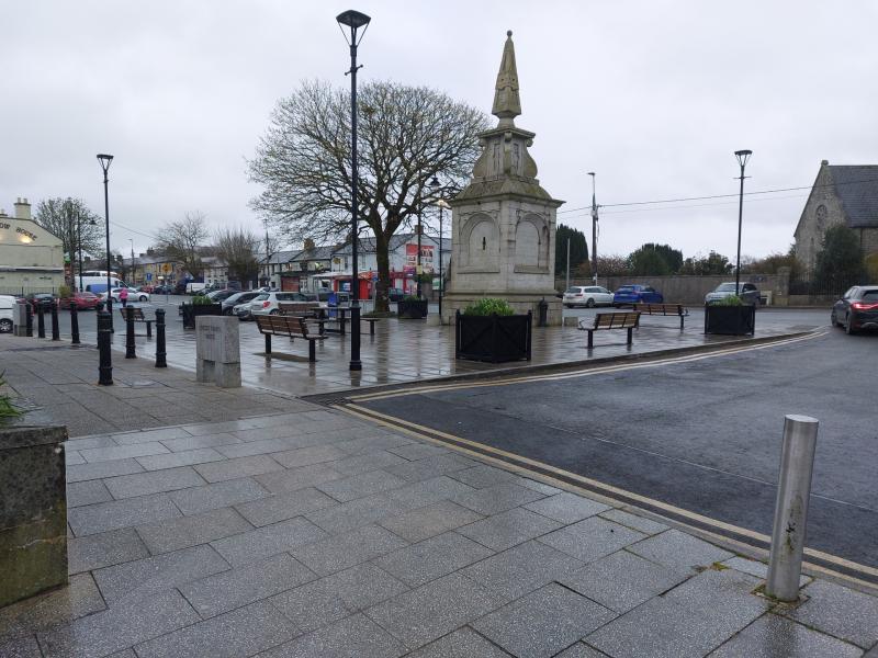 Frustration over delay to 1,000 student school project